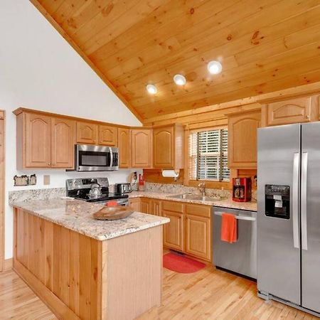 Soco Serene Cabin In The Heart Of Maggie Valley Luaran gambar
