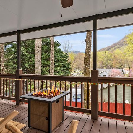 Soco Serene Cabin In The Heart Of Maggie Valley Luaran gambar