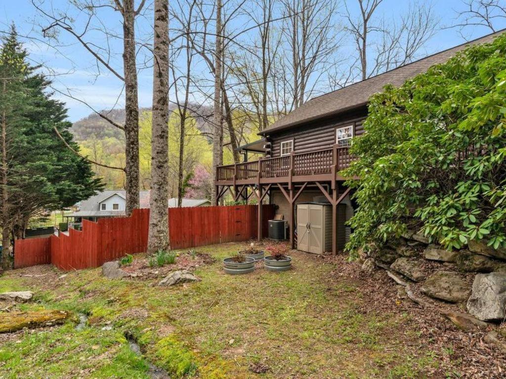 Soco Serene Cabin In The Heart Of Maggie Valley Luaran gambar