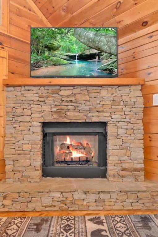 Soco Serene Cabin In The Heart Of Maggie Valley Luaran gambar