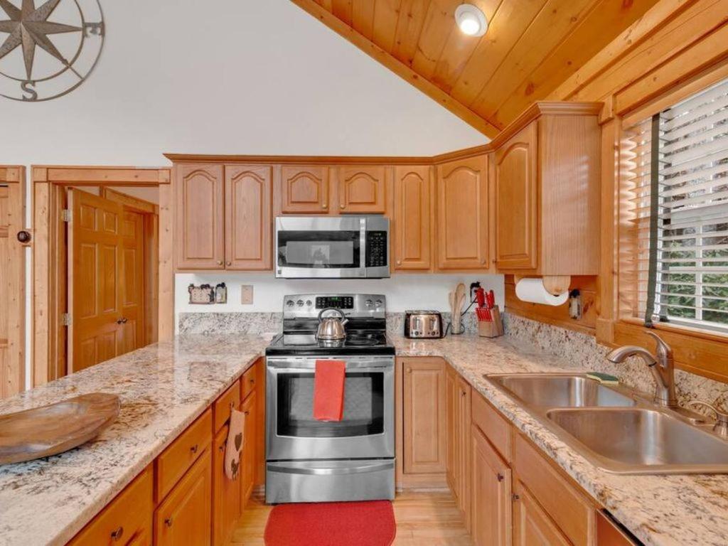 Soco Serene Cabin In The Heart Of Maggie Valley Luaran gambar