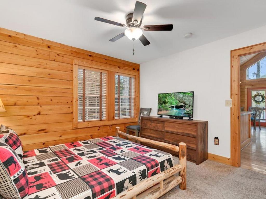 Soco Serene Cabin In The Heart Of Maggie Valley Luaran gambar
