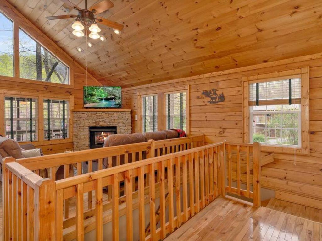 Soco Serene Cabin In The Heart Of Maggie Valley Luaran gambar